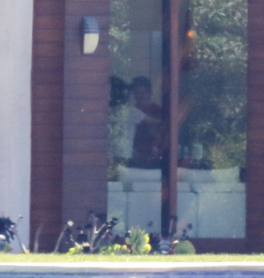 29.10 | Justin Bieber em Beverly Hills, Califórnia