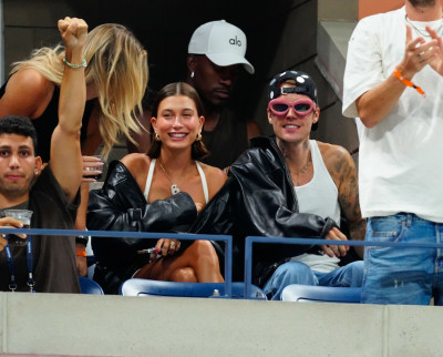 01.09 | Justin e Hailey Bieber no US Open de Tênis.