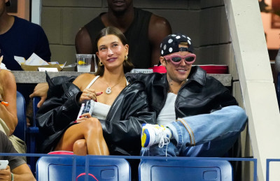01.09 | Justin e Hailey Bieber no US Open de Tênis.