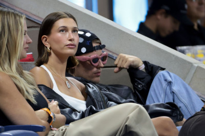 01.09 | Justin e Hailey Bieber no US Open de Tênis.