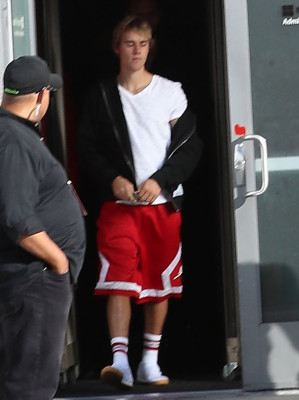 11.04 | Justin Bieber deixando à Hillsong Conference em Los Angeles, CA