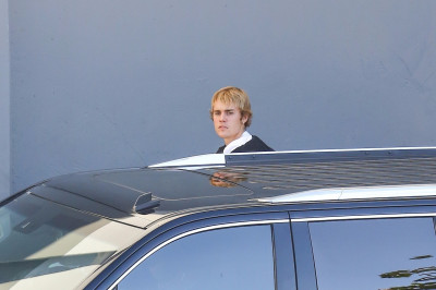 11.04 | Justin Bieber deixando à Hillsong Conference em Los Angeles, CA