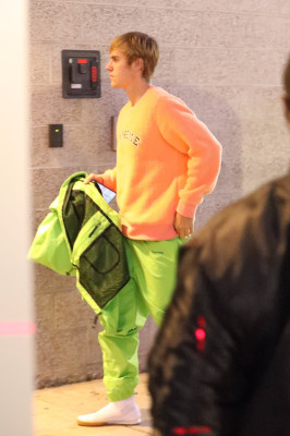 11.04 | Justin Bieber deixando à Hillsong Conference em Los Angeles, CA
