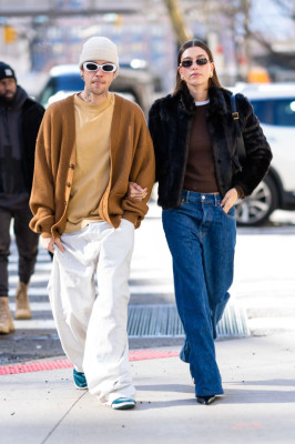 24.01 | Justin e Hailey Bieber em Nova York.