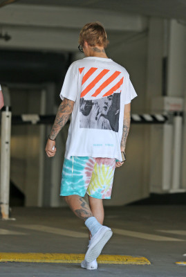 11.08 | Justin Bieber em Los Angeles, Califórnia