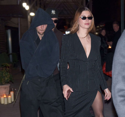 07.02 | Justin e Hailey Bieber em Nova York.