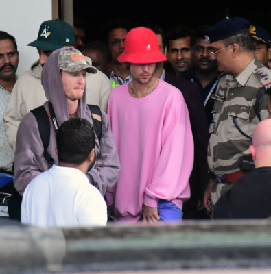 05.07 | Justin Bieber em Mumbai, Índia.