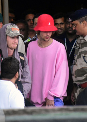 05.07 | Justin Bieber em Mumbai, Índia.
