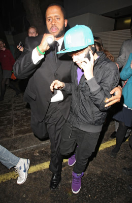 18.03 | deixando seu hotel em Londres
