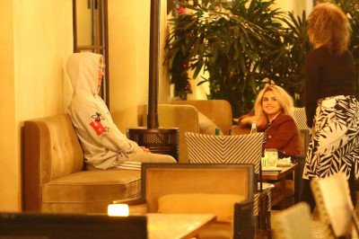 29.11 | Justin Bieber no hotel Montage em Beverly Hills, CA