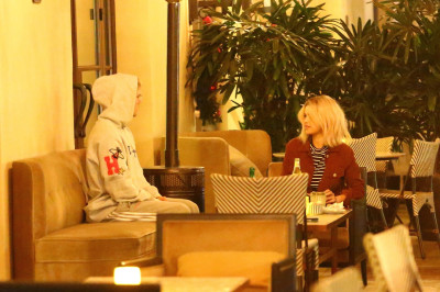 29.11 | Justin Bieber no hotel Montage em Beverly Hills, CA