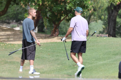 09.06 | Justin e Neima Khaila jogando golf em Los Angeles