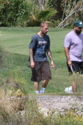 09.06 | Justin e Neima Khaila jogando golf em Los Angeles