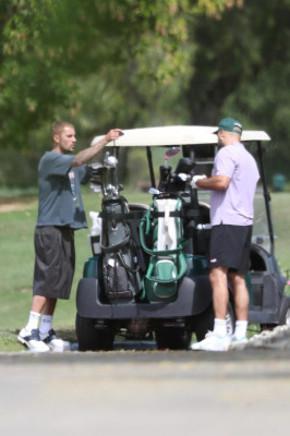 09.06 | Justin e Neima Khaila jogando golf em Los Angeles