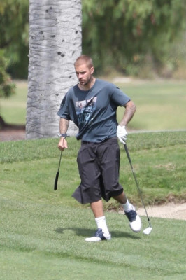 09.06 | Justin e Neima Khaila jogando golf em Los Angeles