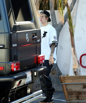 30.11 | Justin Bieber em Studio City, Califórnia