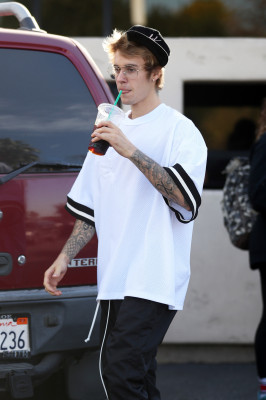 30.11 | Justin Bieber no Millennium Dance Complex em Studio City, Califórnia