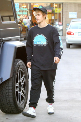 14.12 | Justin Bieber em Calabasas, Califórnia