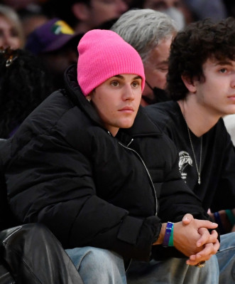 22.10 | October 22 - Phoenix Suns v Los Angeles Lakers