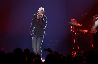 02.10 | Se apresentando no evento da Shaquille O’Neal Foundation