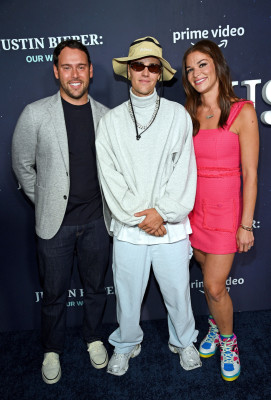 14.09 | Exibição especial de “Justin Bieber: Our World” em Nova York