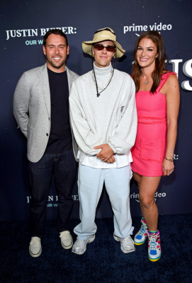 14.09 | Exibição especial de “Justin Bieber: Our World” em Nova York