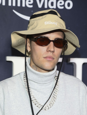 14.09 | Exibição especial de “Justin Bieber: Our World” em Nova York