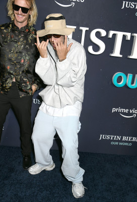 14.09 | Exibição especial de “Justin Bieber: Our World” em Nova York