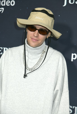 14.09 | Exibição especial de “Justin Bieber: Our World” em Nova York