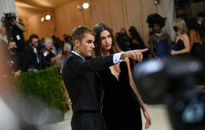 13.09 | Chegando no Met Gala 2021 — “In America: A Lexicon of Fashion”