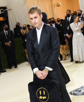 13.09 | Chegando no Met Gala 2021 — “In America: A Lexicon of Fashion”