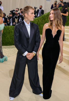 13.09 | Chegando no Met Gala 2021 — “In America: A Lexicon of Fashion”