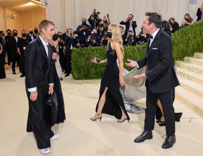 13.09 | Chegando no Met Gala 2021 — “In America: A Lexicon of Fashion”