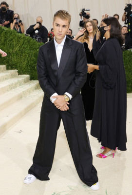 13.09 | Chegando no Met Gala 2021 — “In America: A Lexicon of Fashion”