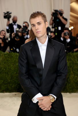 13.09 | Chegando no Met Gala 2021 — “In America: A Lexicon of Fashion”