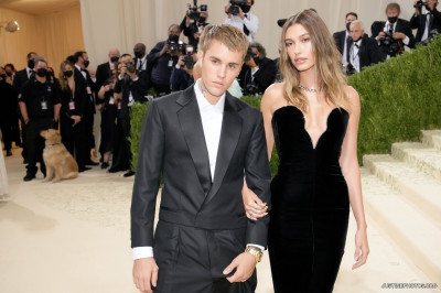 13.09 | Chegando no Met Gala 2021 — “In America: A Lexicon of Fashion”