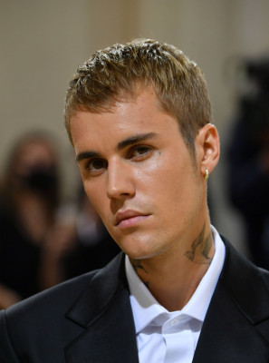 13.09 | Chegando no Met Gala 2021 — “In America: A Lexicon of Fashion”