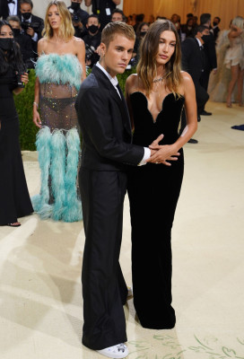 13.09 | Chegando no Met Gala 2021 — “In America: A Lexicon of Fashion”