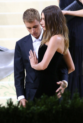 13.09 | Chegando no Met Gala 2021 — “In America: A Lexicon of Fashion”