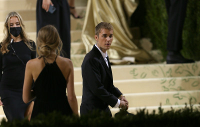 13.09 | Chegando no Met Gala 2021 — “In America: A Lexicon of Fashion”