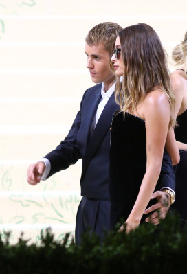 13.09 | Chegando no Met Gala 2021 — “In America: A Lexicon of Fashion”