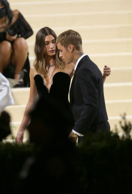 13.09 | Chegando no Met Gala 2021 — “In America: A Lexicon of Fashion”