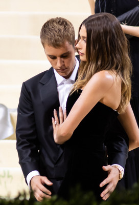 13.09 | Chegando no Met Gala 2021 — “In America: A Lexicon of Fashion”