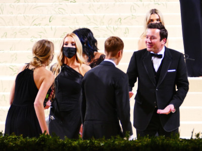 13.09 | Chegando no Met Gala 2021 — “In America: A Lexicon of Fashion”
