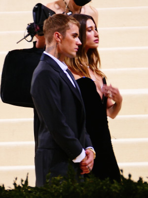 13.09 | Chegando no Met Gala 2021 — “In America: A Lexicon of Fashion”