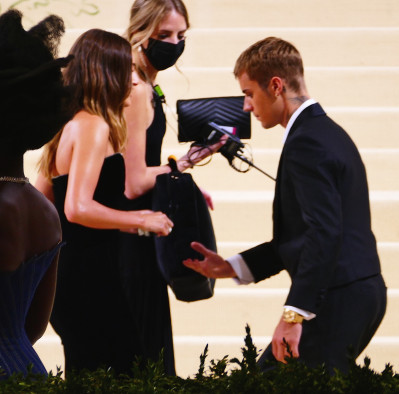 13.09 | Chegando no Met Gala 2021 — “In America: A Lexicon of Fashion”