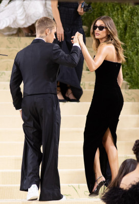 13.09 | Chegando no Met Gala 2021 — “In America: A Lexicon of Fashion”