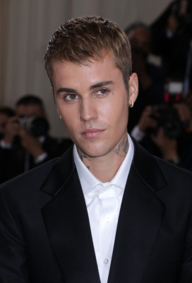 13.09 | Chegando no Met Gala 2021 — “In America: A Lexicon of Fashion”