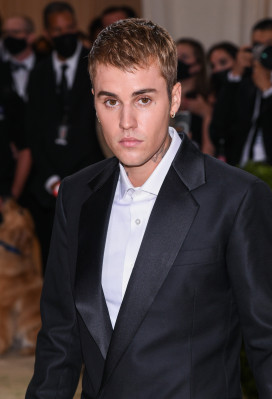 13.09 | Chegando no Met Gala 2021 — “In America: A Lexicon of Fashion”