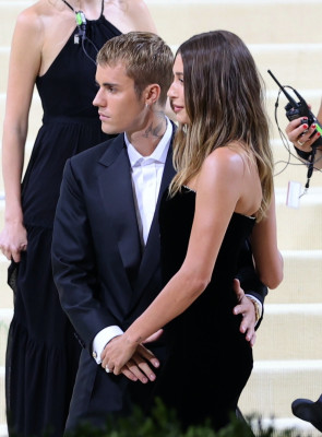 13.09 | Chegando no Met Gala 2021 — “In America: A Lexicon of Fashion”